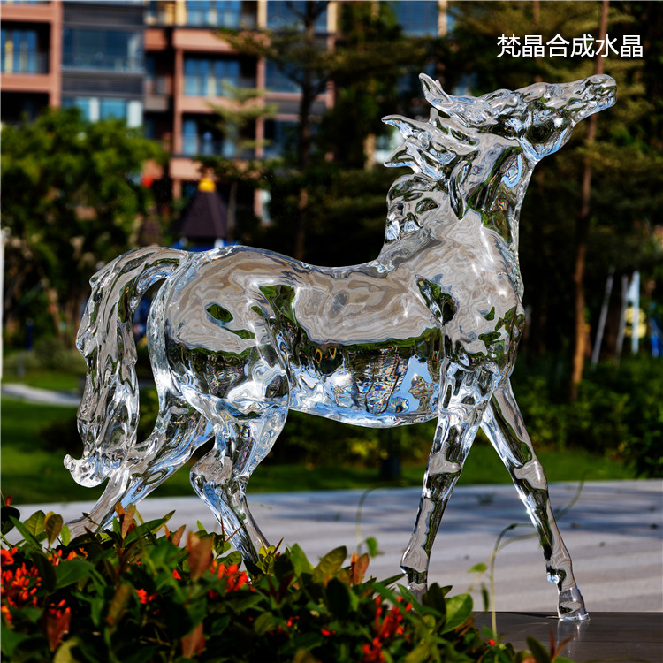 合成水晶雕塑制作 高硬度透明长期不变黄 铂晶造型厂家 梵晶